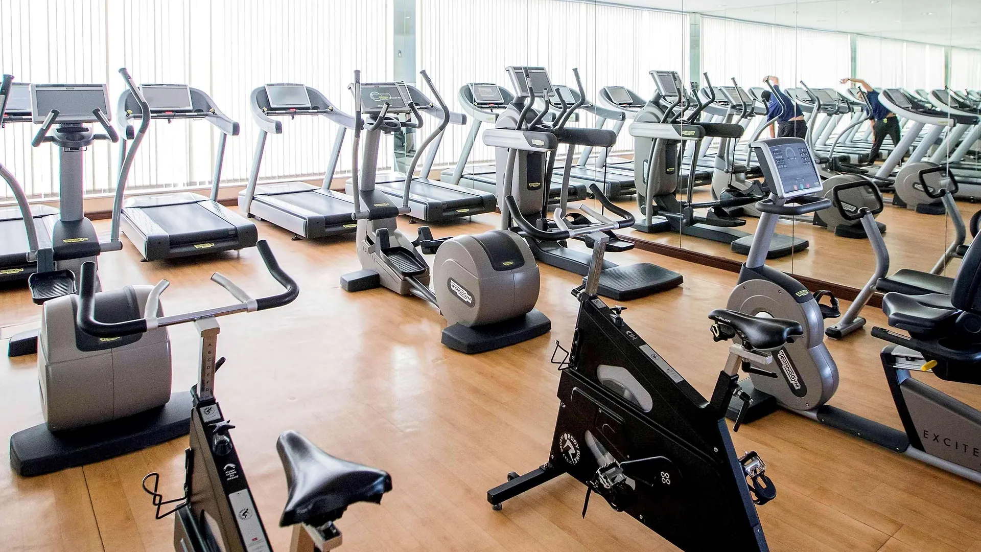 Mercure Hotel Apartments Dubai Barsha Heights Apartmanhotel