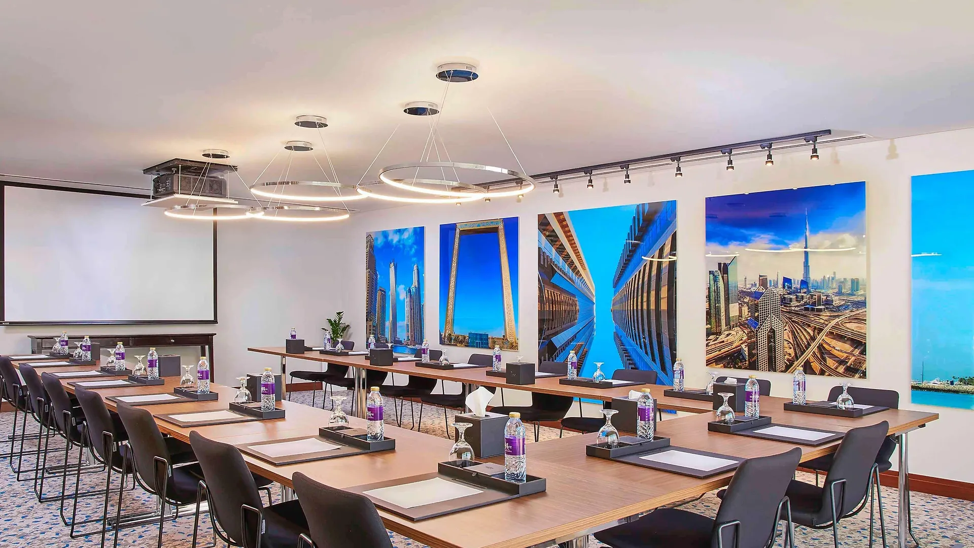 Mercure Hotel Apartments Dubai Barsha Heights Aparthotel